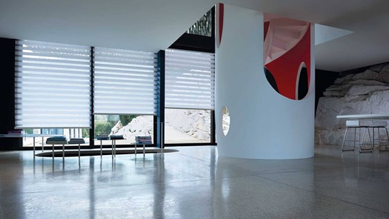 Reliable blind solutions for your home or office: Made to Measure Roller Blinds