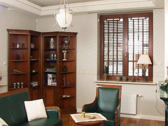 Reliable blind solutions for your home or office: Polyurethane Roller Shutter