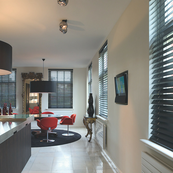 Reliable blind solutions for your home or office: Polyurethane Roller Shutter